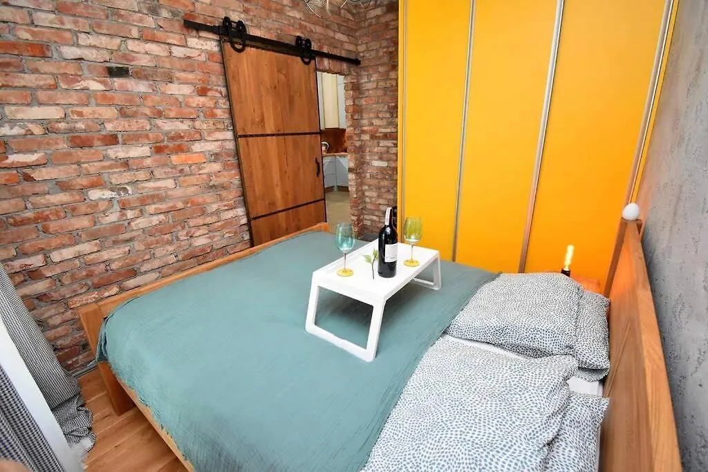 Apartament Blue Bastion Walowa 23C Z Klimatyzacja I Miejscem Parkingowym W Podziemnym Parkingu contacts